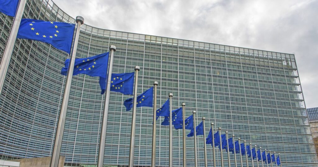 UE presează guvernele să sprijine Ucraina: ori sunteți de acord cu utilizarea activelor rusești, ori scoateți bani din buzunare UE presează guvernele să sprijine Ucraina: ori sunteți de acord cu utilizarea activelor rusești, ori scoateți bani din buzunare