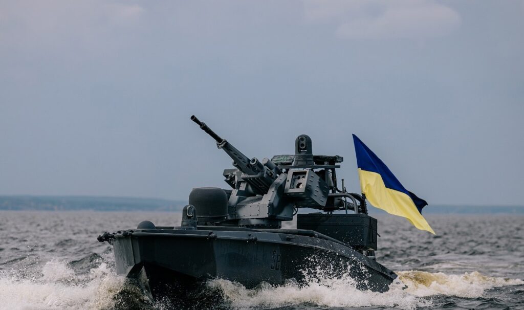 Ucraina a modificat drona care spulberă navele rusești: Sea Baby are rază de acțiune de 1.500 km și 2.000 kg de explozibil (Foto & Video)