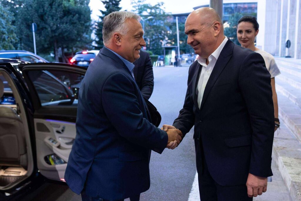 Viktor Orban, Nicușor Dan, Bolojan și Grindeanu - față în față la Congresul UDMR