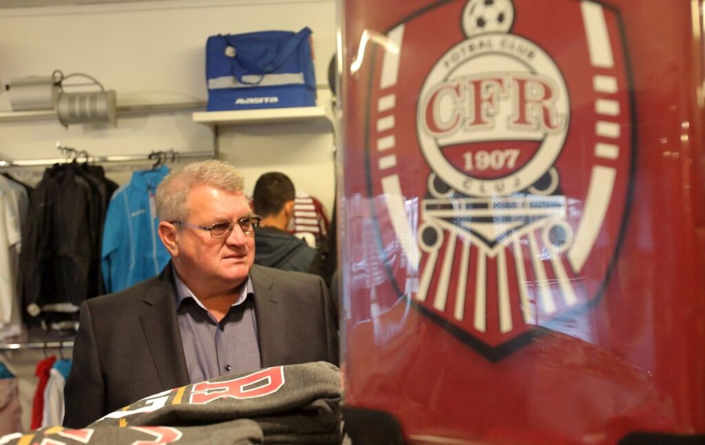 „BOMBA” de la miezul nopții » Iuliu Mureșan îl dă afară pe Mandorlini de la CFR Cluj și începe negocierile cu Dorinel Munteanu