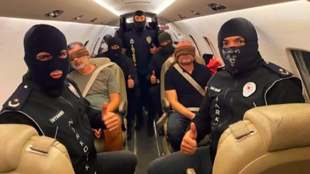 Cumnatul „regelui cocainei”, adus cu avionul privat la închisoare. Ce recompensă este pusă pe capul „Dolofanului Jos”, baronul drogurilor din Europa