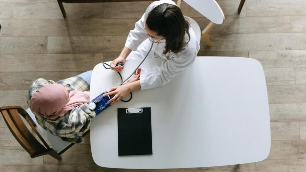 „Sistemul de gărzi din România este un abuz, o condamnare la muncă silnică!” „Sistemul de gărzi din România este un abuz, o condamnare la muncă silnică!”