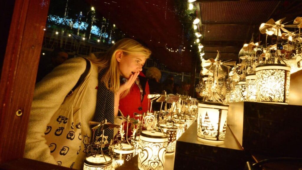 Patru zodii dau lovitura pe 9 noiembrie! Mercur retrograd le aduce bani, iubire și noroc neașteptat Patru zodii dau lovitura pe 9 noiembrie! Mercur retrograd le aduce bani, iubire și noroc neașteptat