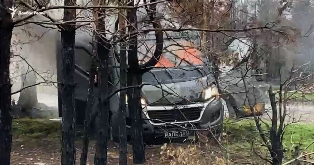 Un jurnalist RFE/RL a scăpat la limită după ce o dronă rusească a lovit mașina în care se afla. Momentul, filmat