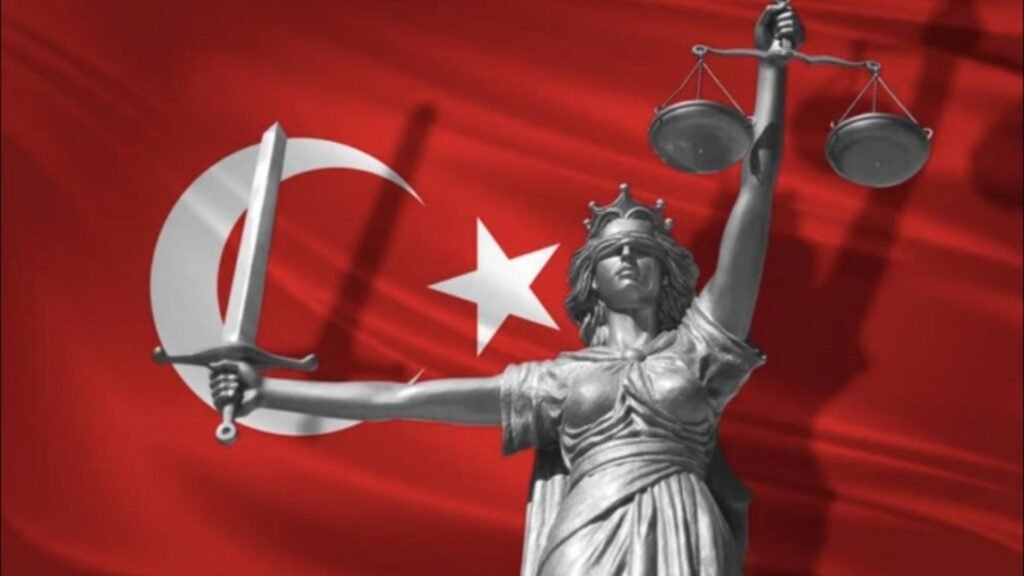 Justiția din Turcia a ordonat vineri arestarea a 46 de persoane, dintre care 29 sunt fotbaliști (foto: arhivă)