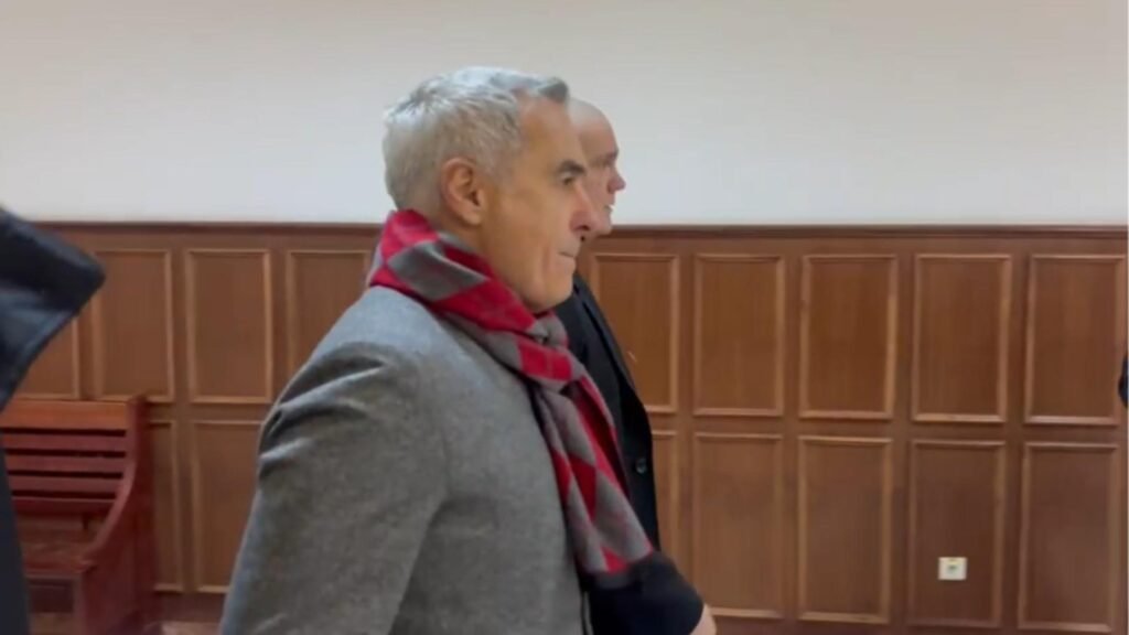 "Am o singură apărare și aceea este legea" -  Informații în exclusivitate din sala de judecată, de la procesul lui Călin Georgescu