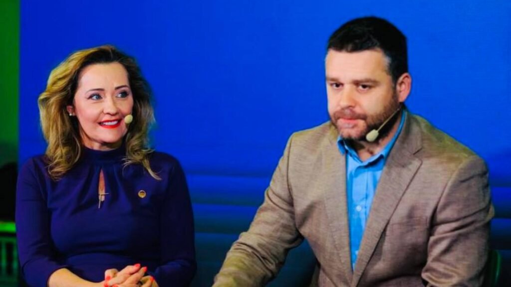 Fotografia postată pe FB de Elena Lasconi