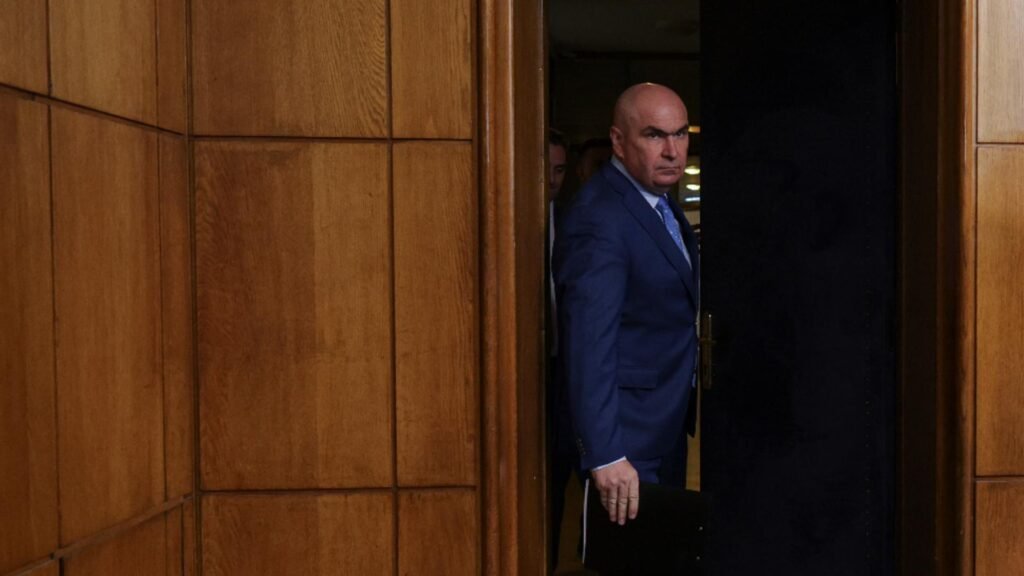 Ilie Bolojan s-a dat de gol: ”Nu am avut o constanţă în guvernare”