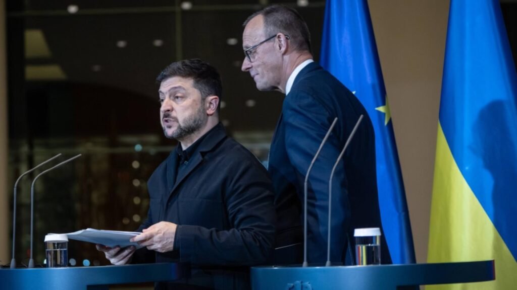 Președintele ucrainean Volodimir Zelenski a anunțat că SUA sunt dispuse să ofere Ucrainei garanții de securitate similare Articolului 5 al NATO (foto: profimedia)