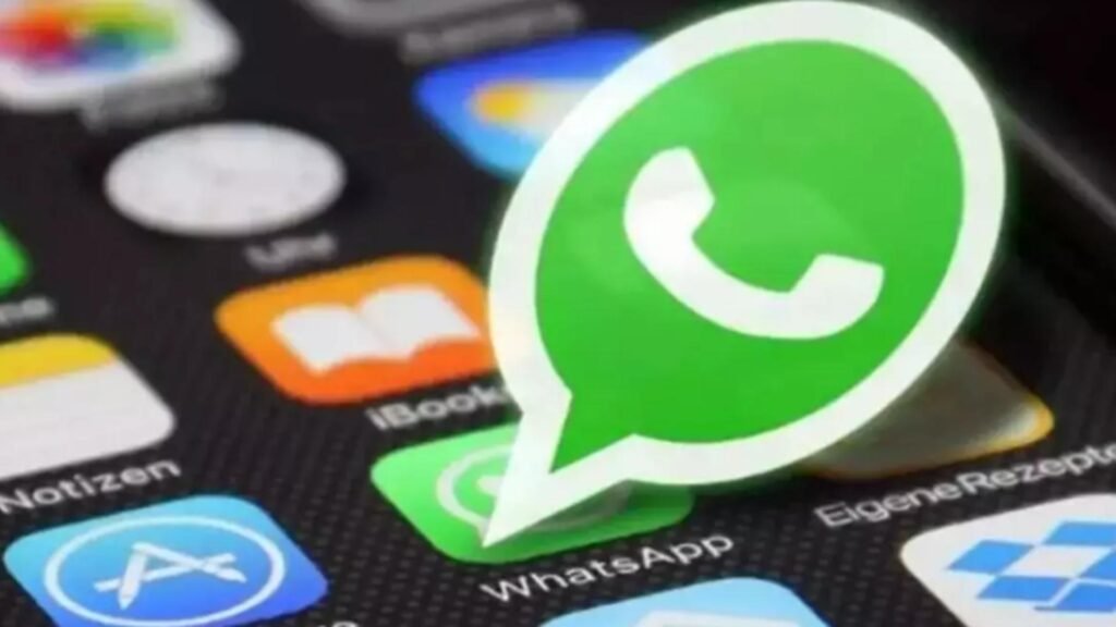 Alertă majoră pe WhatsApp. Hackerii pot vedea ce faci în timp real, de la distanță Alertă majoră pe WhatsApp