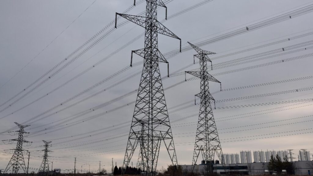 Energia electrică, în topul SCUMPIRILOR în luna decembrie, cu aproape 61%/ Foto/Profimedia