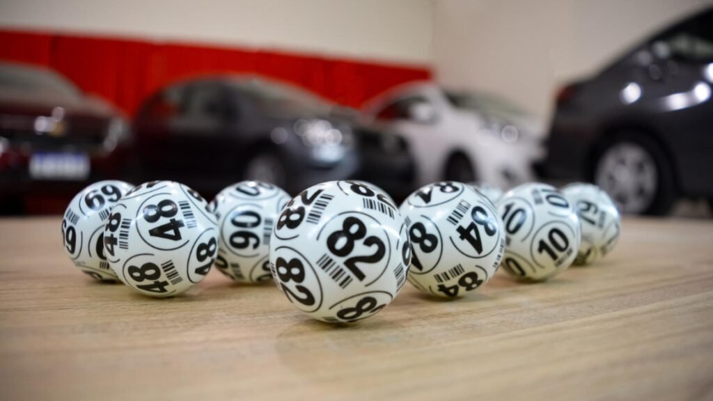 Loto duminică, 11 ianuarie 2026. Reporturi cumulate de peste 13 milioane de euro la Joker și 6/49 Report uriaș la Loto 6/49. Milioane de euro puse în joc la extragerea de astăzi, 11 ianuarie 2026