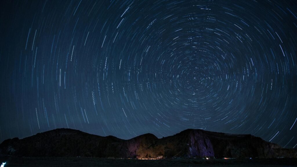 Prima ploaie de meteori a anului 2026. Cum putem observa Quadrantidele și când sunt vizibile