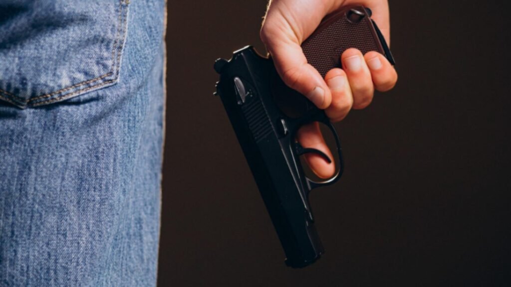 Românii și armele în 2025