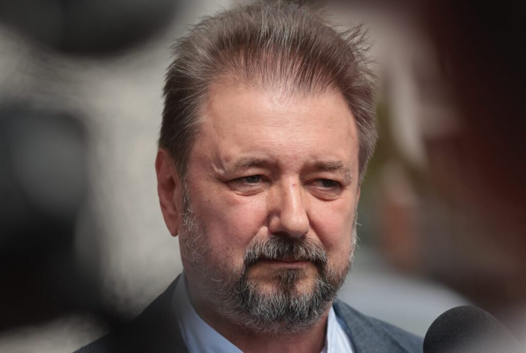 Cristian Pîrvulescu: Nicușor Dan, un președinte fără partid, încercând să dialogheze cu o societate ostilă - Interviu video