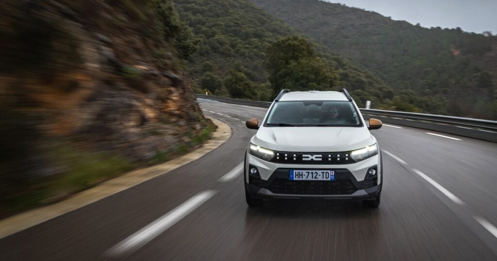 Dacia deschide comenzile pentru noul Jogger în România