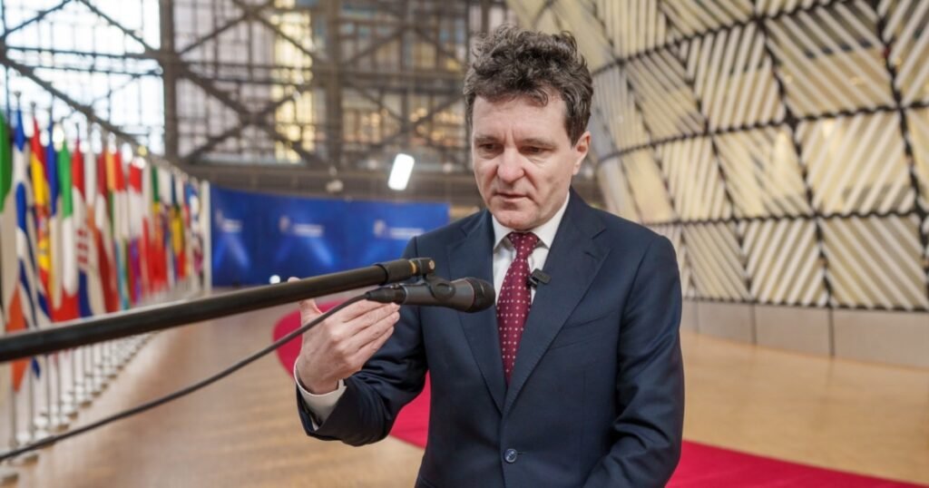 Nicușor Dan, despre noua amânare de la CCR privind pensiile magistraților: Evident că e o tergiversare, o vedem cu toții