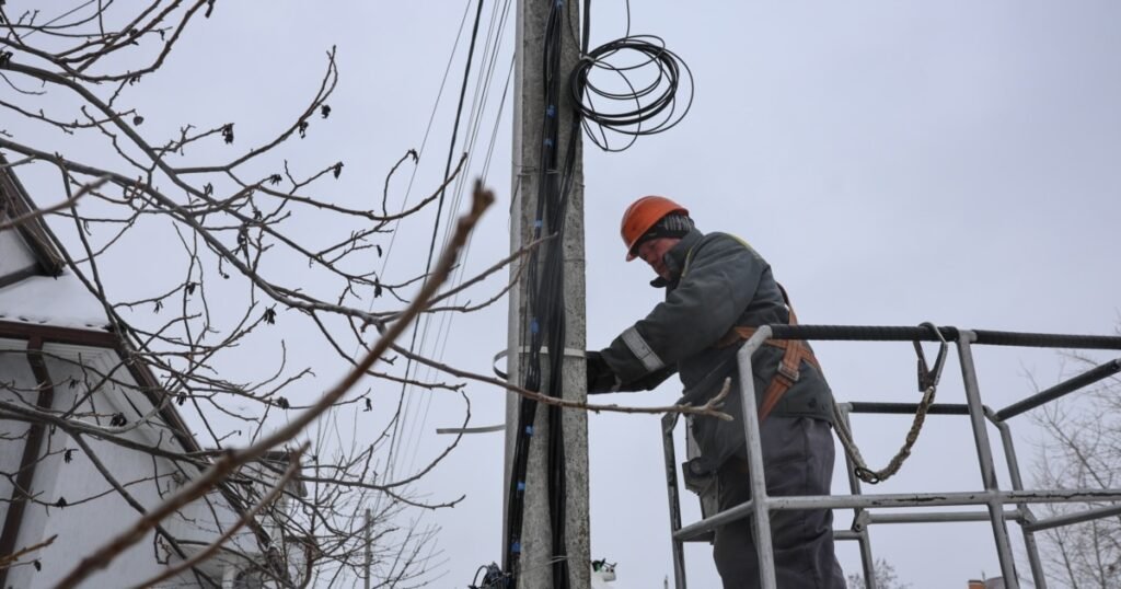 Rusia a reluat atacurile asupra obiectivelor energetice din Ucraina