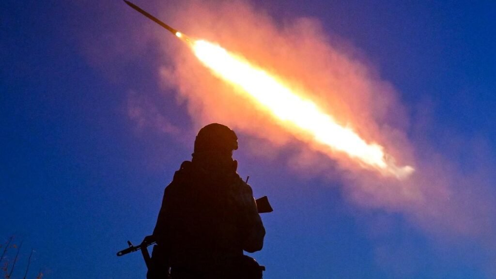 Rusia ar putea pregăti o operațiune nucleară „false flag” în Ucraina Rusia ar putea pregăti o operațiune nucleară „false flag” în Ucraina