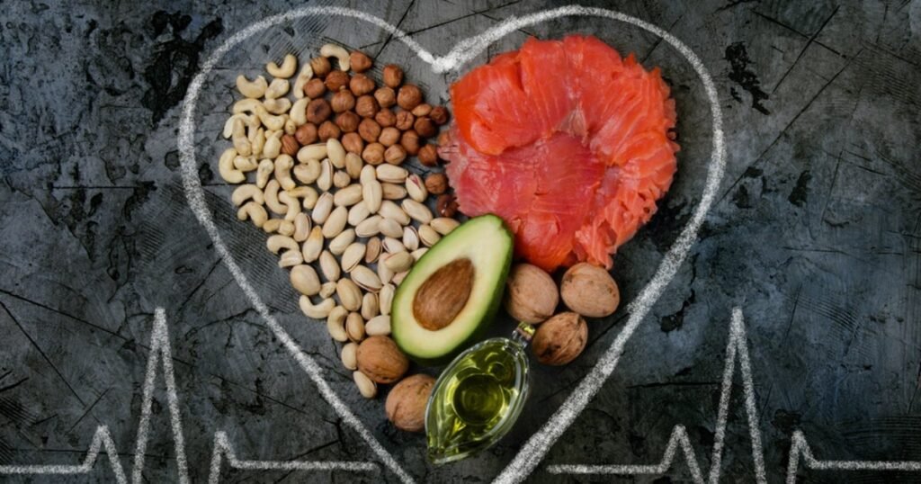 Care sunt pașii de urmat dacă ai colesterolul mare. Recomandările au fost actualizate