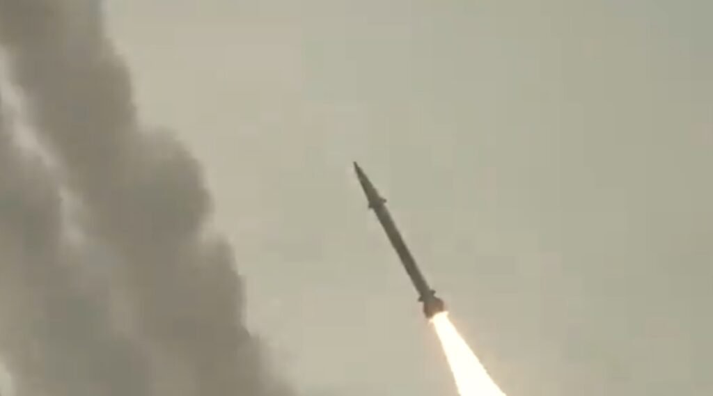 Cel puțin 10 morți în Harkov după ce o rachetă rusească a lovit o clădire de apartamente