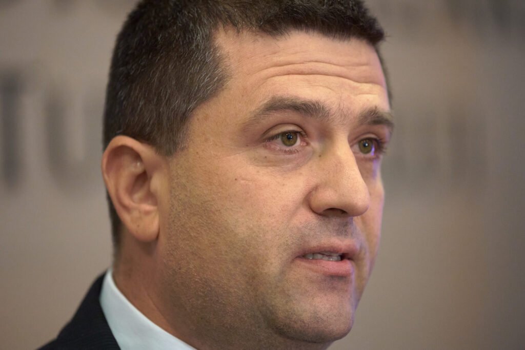 Ministrul Apărării: Nu există un risc suplimentar asociat românilor. Armata americană ne-a transmis în scris că de pe teritoriul național nu se va pleca cu încărcătură ofensivă Ministrul Apărării: Nu există un risc suplimentar asociat românilor. Armata americană ne-a transmis în scris că de pe teritoriul național nu se va pleca cu încărcătură ofensivă