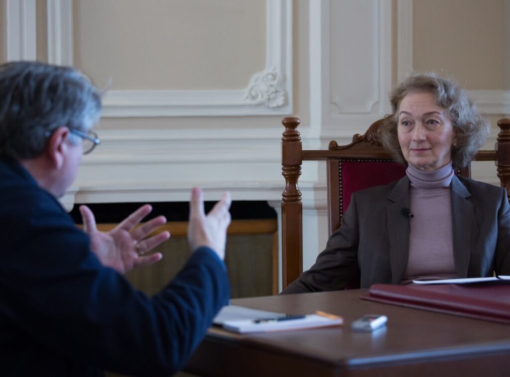 Simina Tănăsescu, președintele CCR, despre decizia pe legea pensiilor magistraților: Curtea nu s-a poziționat în niciun fel față de puterea judecătorească