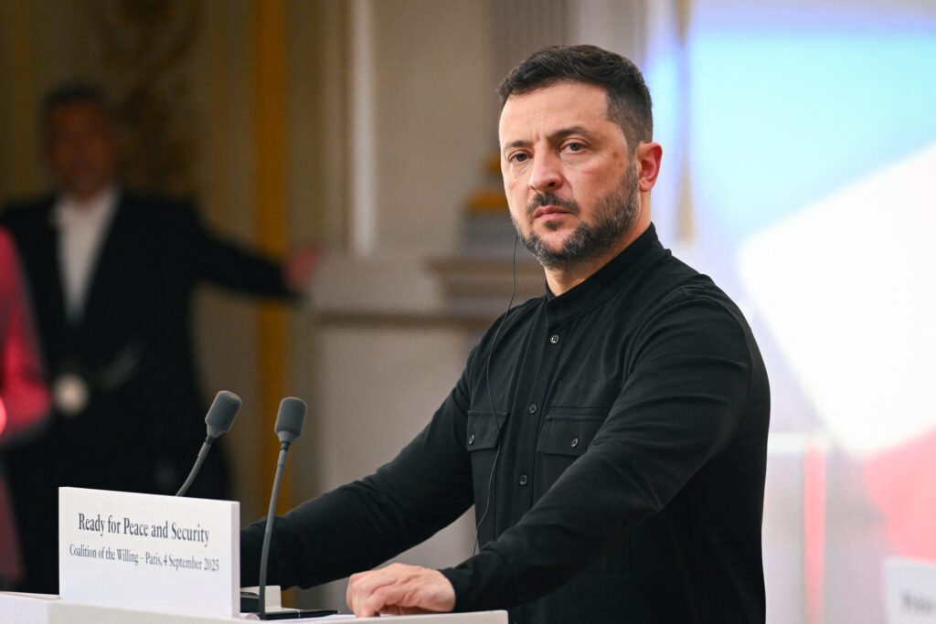 Zelenski avertizează că prelungirea conflictului din Orientul Mijlociu ar putea afecta sprijinul acordat Ucrainei Zelenski avertizează că prelungirea conflictului din Orientul Mijlociu ar putea afecta sprijinul acordat Ucrainei