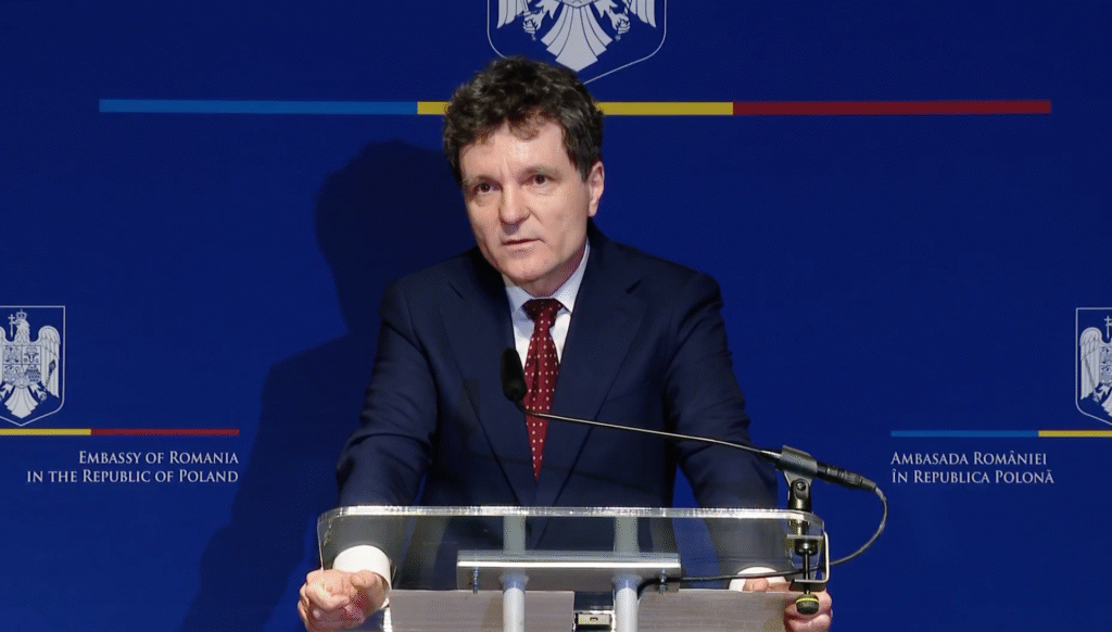 „Sunt în complet dezacord cu social media”