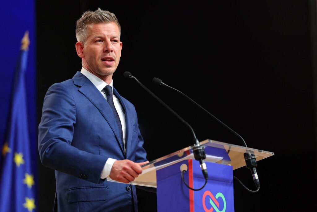 Peter Magyar merge la Bruxelles pentru discuții cu Ursula von der Leyen privind fondurile europene