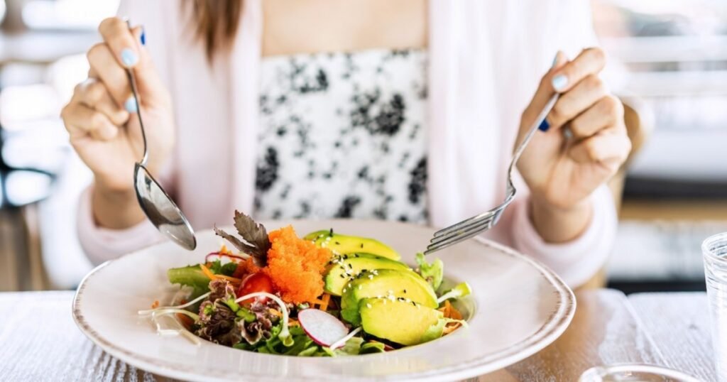 „Fenomenul zorilor”, legătura cu valorile mari ale glicemiei dimineața. Când se întâmplă și cum trebuie intervenit