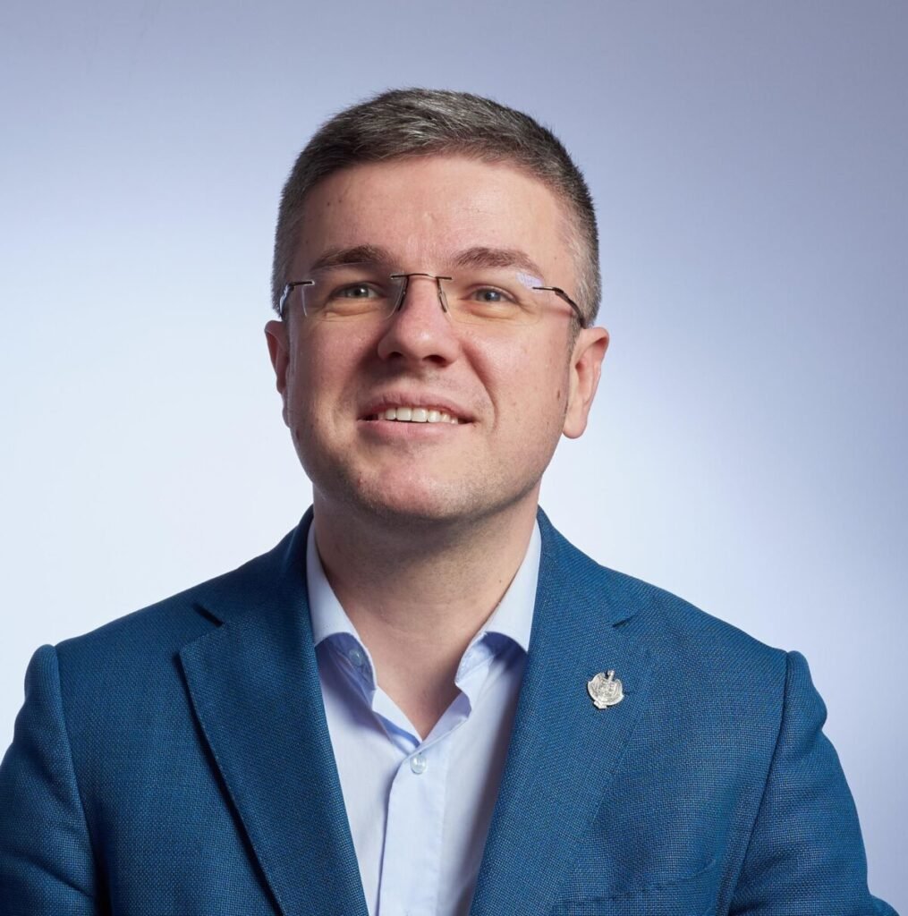 Irineu Darău, întrebat cum e în Guvern după plecarea PSD: Un pic mai liniște