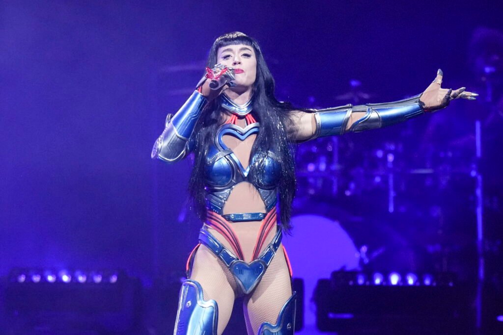 Katy Perry va cânta în deschiderea primului meci al Cupei Mondiale din SUA