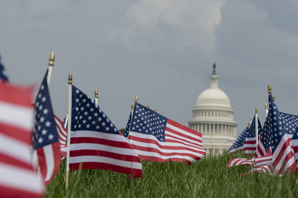 O persoană a fost împușcată de forțele de ordine în apropierea Monumentului Washington