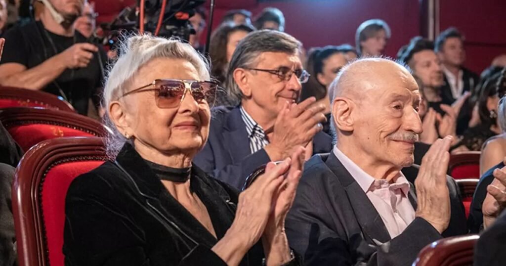 Victor Rebengiuc, omagiat la Gala UNITER pentru aproape 70 de ani de carieră