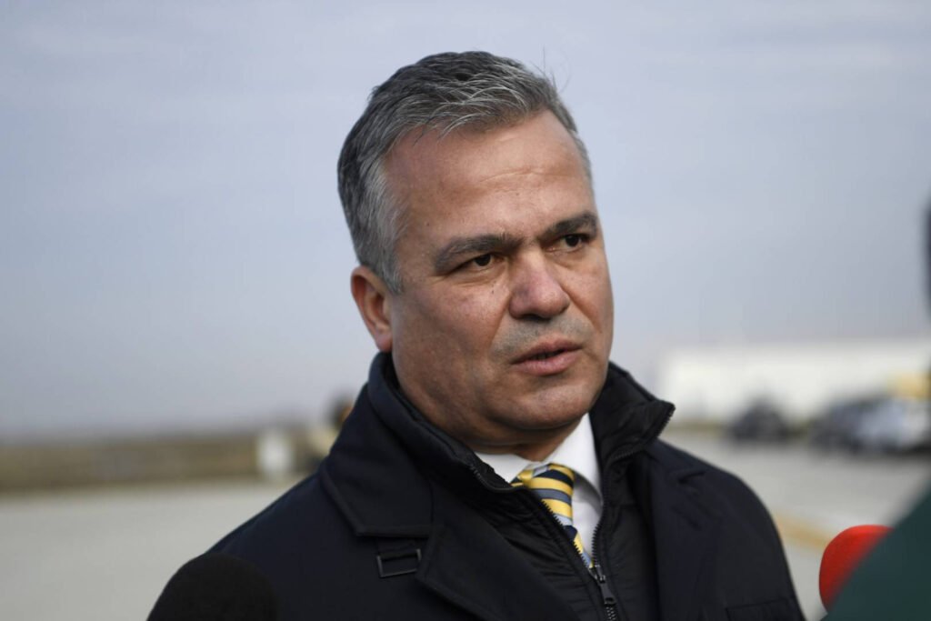 Ce planuri are Adrian Veștea pentru taxe? Premierul desemnat continuă programul Bolojan. Adrian Veștea: Planuri fiscale și continuarea programului Bolojan sub Premierul desemnat