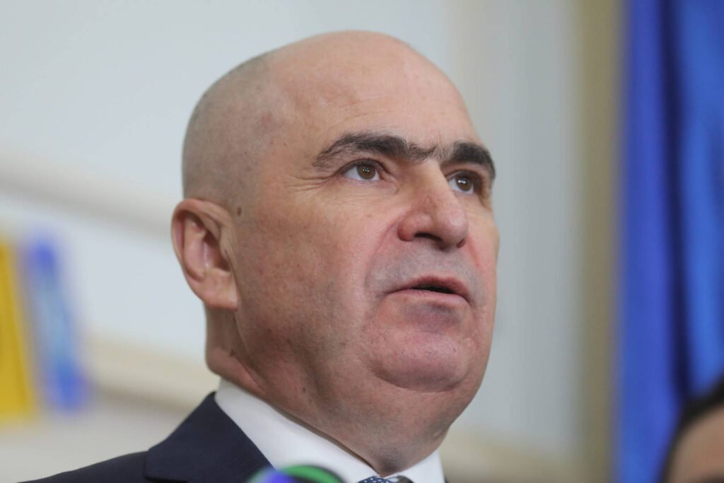 PNL a votat să nu susțină guvernul Veștea. Premierul desemnat anunță că merge mai departe. Veștea, somat să-și depună mandatul PNL a votat să nu susțină guvernul Veștea. Premierul desemnat anunță că merge mai departe. Veștea, somat să-și depună mandatul