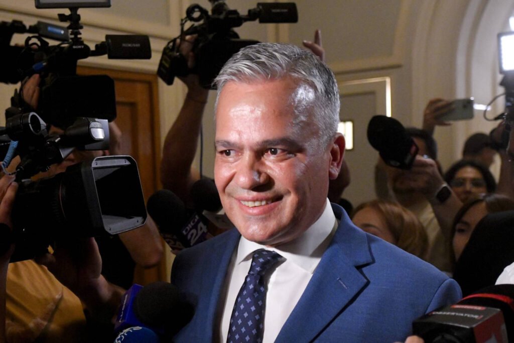 Reformă dură în sănătate, în programul Veștea. Mai puține paturi de spital, plată după performanță și controale la concediile medicale Reformă dură în sănătate, în programul Veștea. Mai puține paturi de spital, plată după performanță și controale la concediile medicale