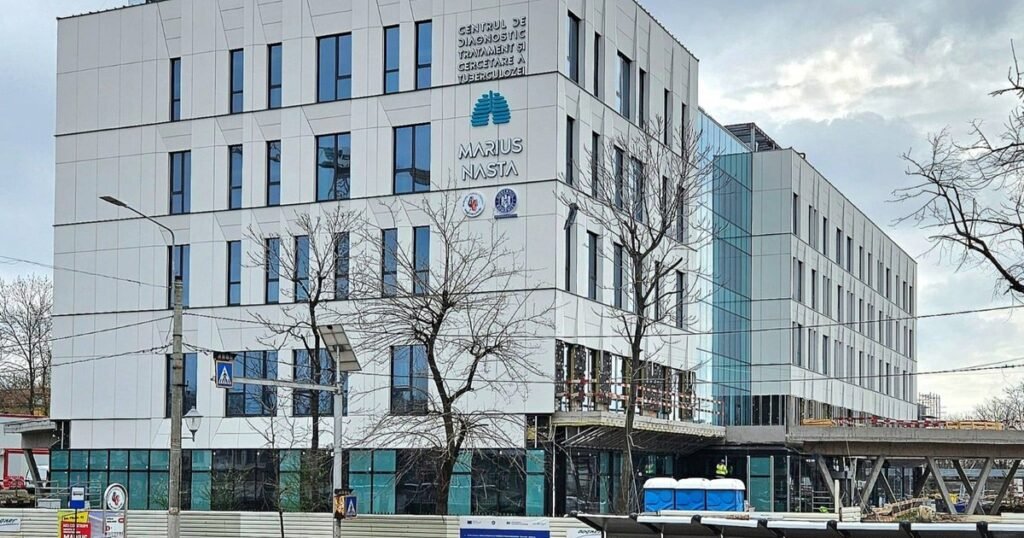 Premierul Bolojan: Finanțarea Centrului de Diagnostic și Tratament al Tuberculozei a fost deblocată. Constructorul a revenit pe șantier Premierul Bolojan: Finanțarea Centrului de Diagnostic și Tratament al Tuberculozei a fost deblocată. Constructorul a revenit pe șantier
