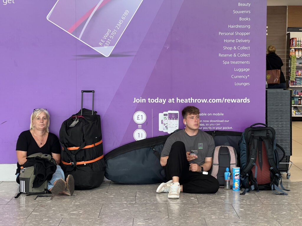 Turiștii sunt sfătuiți să ajungă mai devreme în aeroporturile europene. Care este motivul