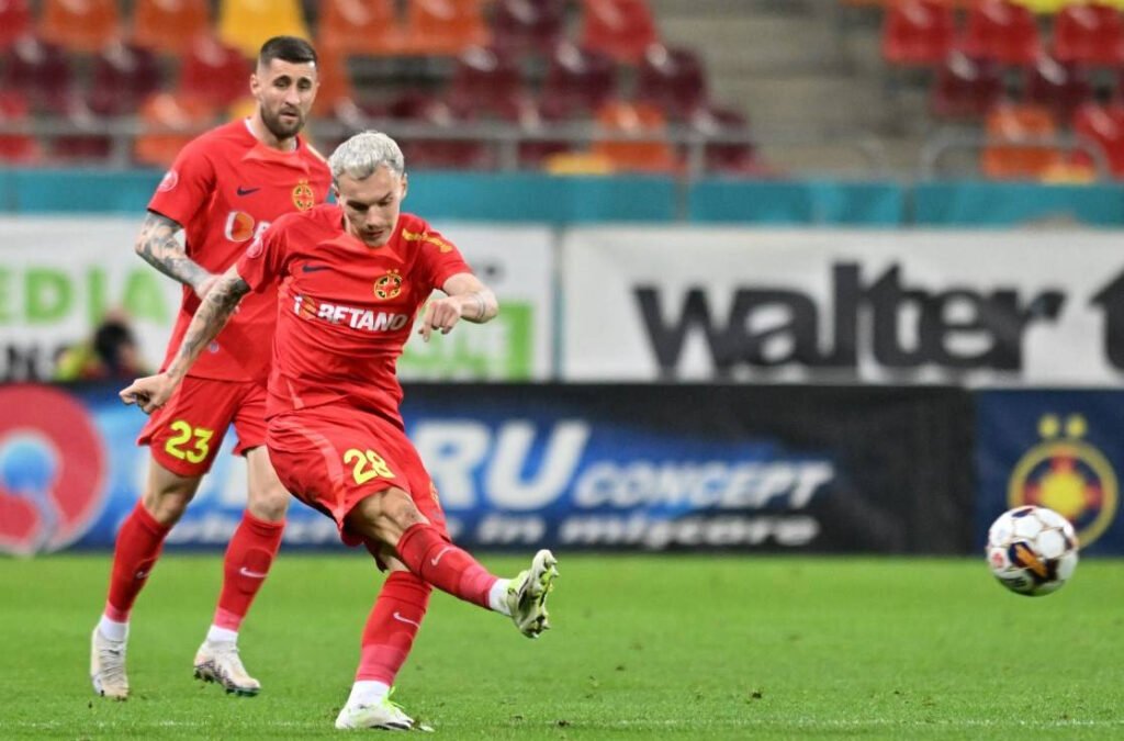 "Exod FCSB: Un Alt Jucător Își Pregătește Plecarea"