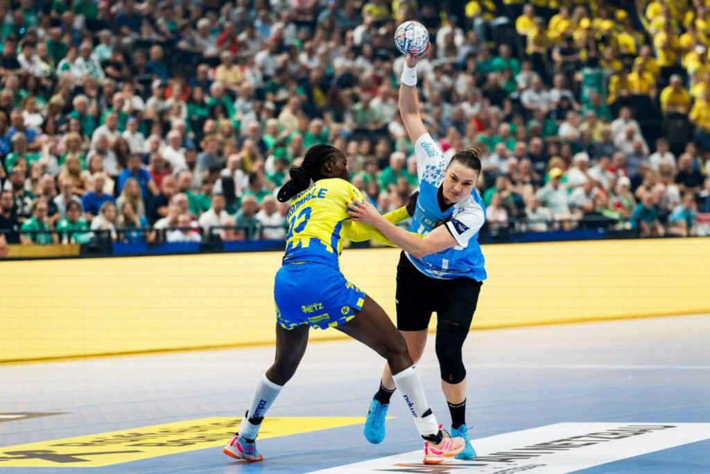 CSM București și Gloria Bistrița află adversarele din grupele Ligii Campionilor 2023