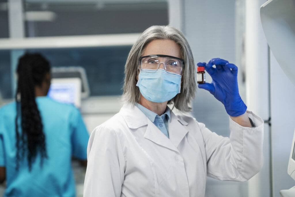 Următorul medicament revoluționar împotriva cancerului ar putea proveni dintr "Descoperirea Medicamentului Revoluționar Împotriva Cancerului: Provocările și Progresele Recente"