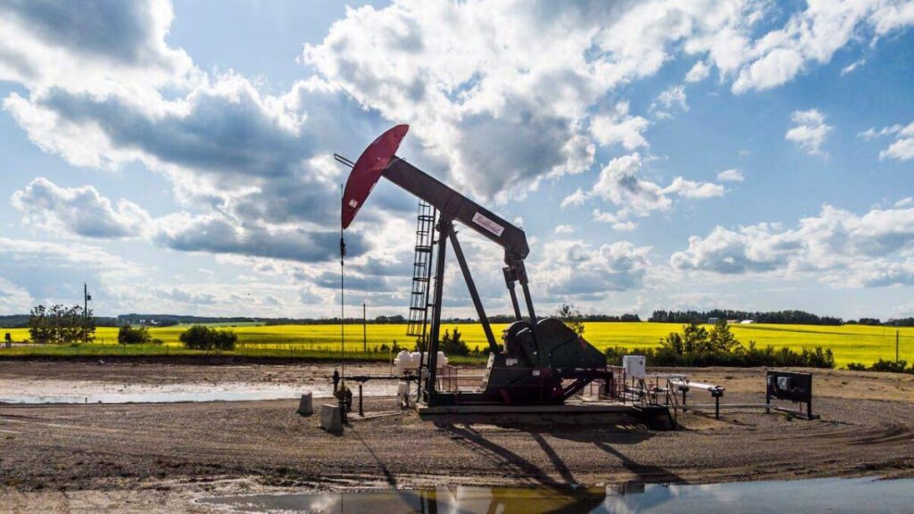 Petrolul a coborât la cel mai redus nivel din ultimele trei luni. Când se va ieftini energia în Europa