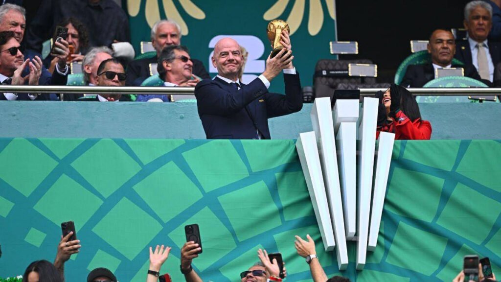 Mondialul din 2026: cea mai mare competiție sportivă sau cel mai mare proiect de consultanță din lume? Mondialul din 2026: cea mai mare competiție sportivă sau cel mai mare proiect de consultanță din lume?