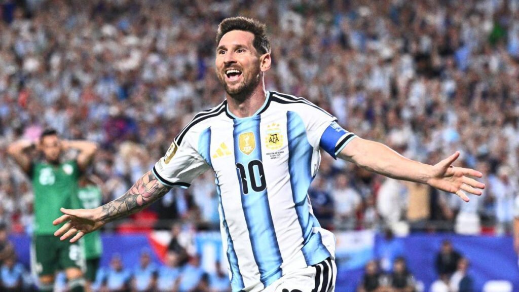 Regal Messi, Haaland, Mbappe