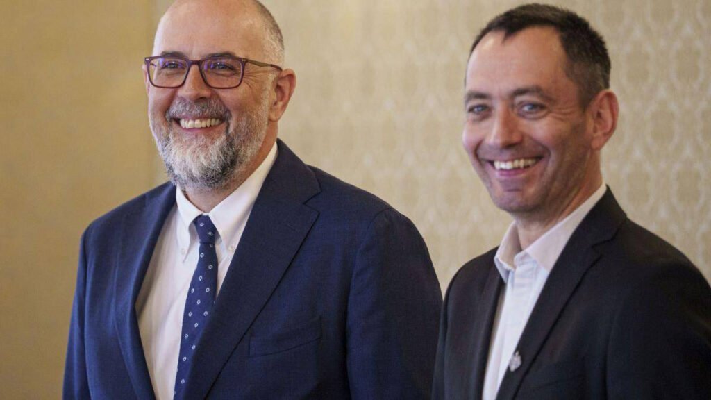UDMR refuză să intre la guvernare. Csoma Botond: „Recomandarea este să nu votăm acest guvern” UDMR refuză să intre la guvernare. Csoma Botond: „Recomandarea este să nu votăm acest guvern”
