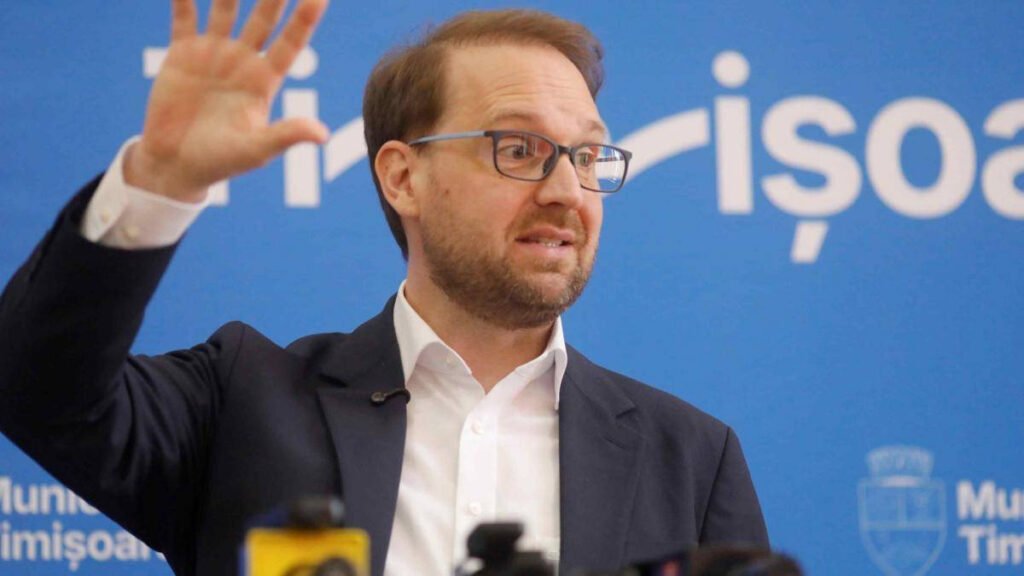 De ce verdictul Curții Supreme de Justiție îi poate arunca în aer cariera politică lui Dominic Fritz De ce verdictul Curții Supreme de Justiție îi poate arunca în aer cariera politică lui Dominic Fritz