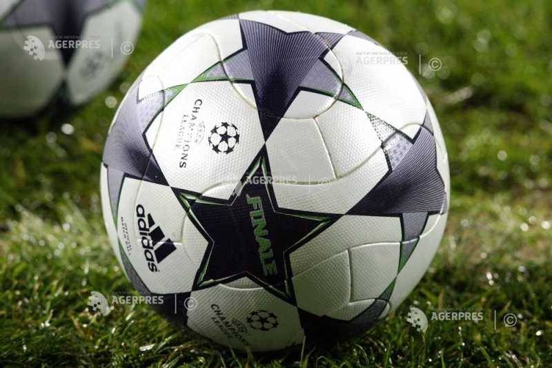 Fotbal: Steaua Roșie, Lech și Sturm avansează în turul al treilea preliminar al Ligii Campionilor "Steaua Roșie, Lech și Sturm Progresează în Turul Trei Preliminar al Ligii Campionilor"