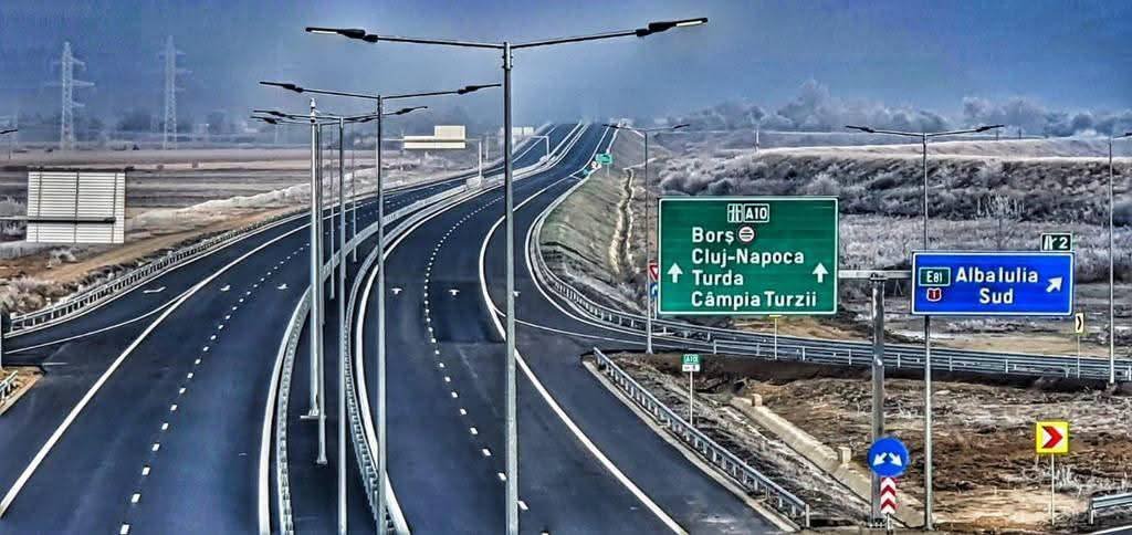 Asfaltul deteriorat pe autostrada A10 Sebeș "Probleme cu asfaltul deteriorat pe autostrada A10 Sebeș: Soluții și Impact"